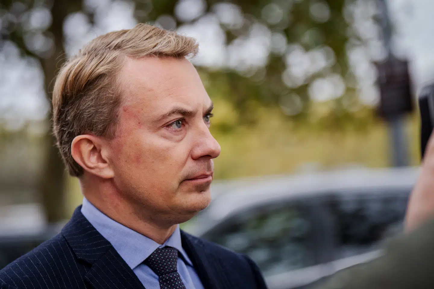 Morten Messerschmidt har luget kraftigt ud blandt de ansatte i Dansk Folkeparti og satser hårdt på de sociale medier.