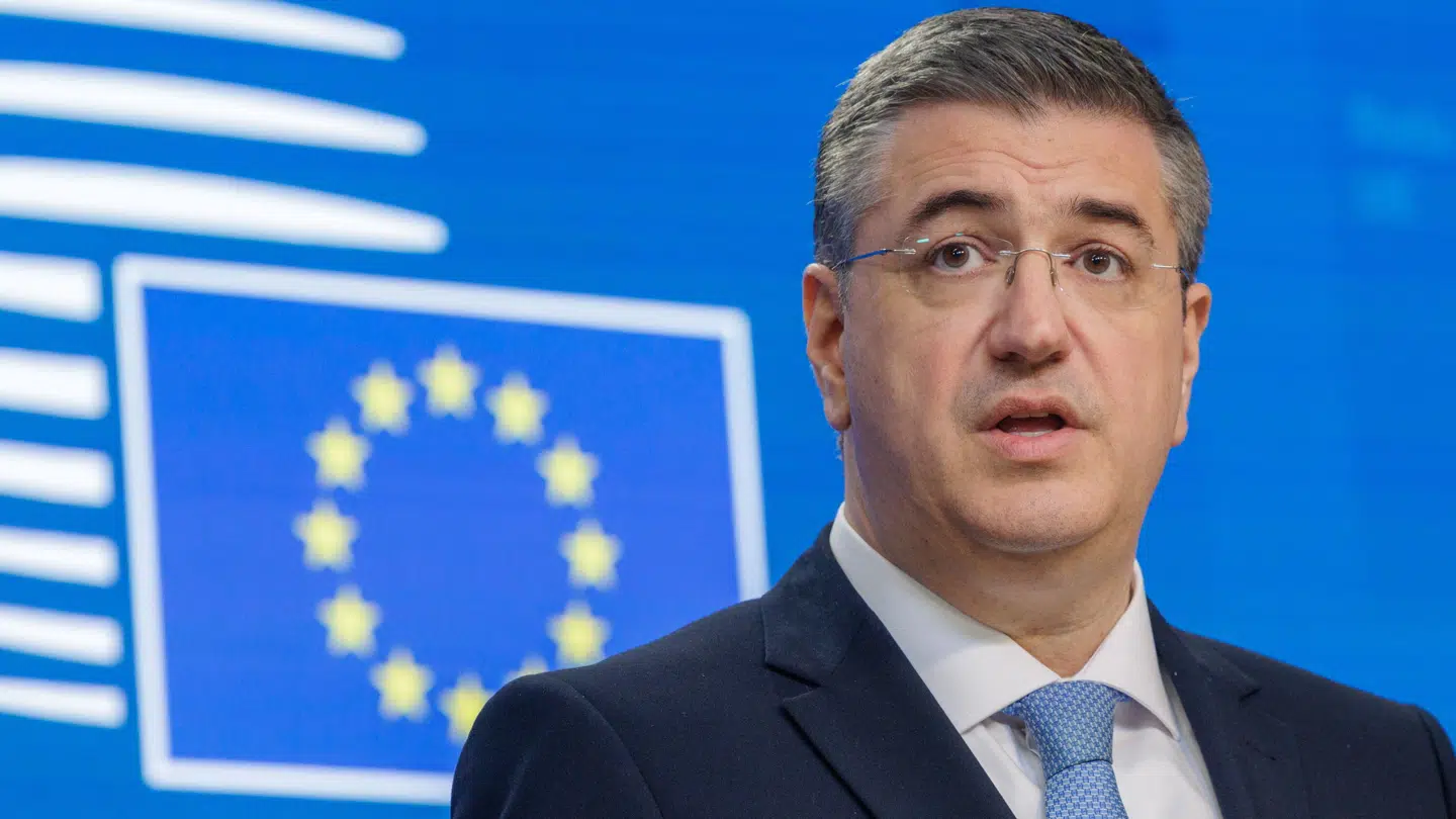 Først hvis krisen forværres drastisk, vil EU overveje at give selskaberne en hjælpende hånd.