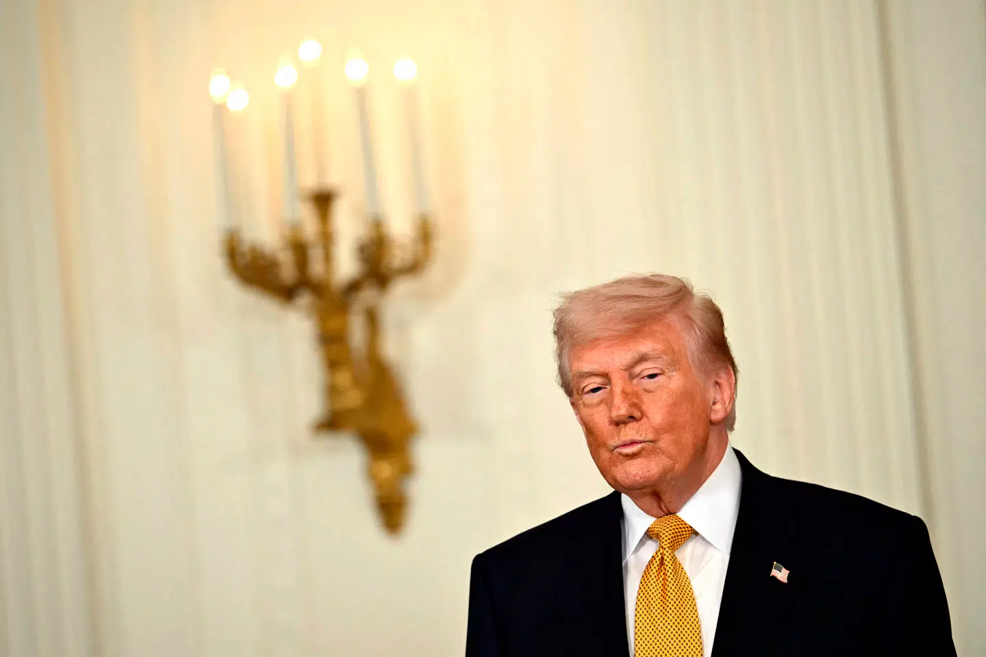 Sent søndag dansk tid fik Donald Trump den gave, som han har ønsket sig på sin fødselsdag: en aftale med Iran.