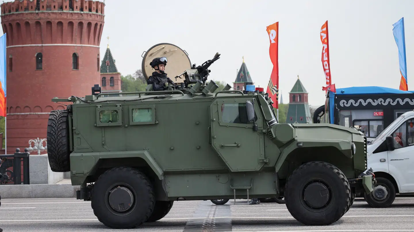 Der er tale om det helt tunge forsvar, der er rullet ud i den russiske hovedstad, Moskva, i forbindelse med den årlige 9. maj-parade lørdag.