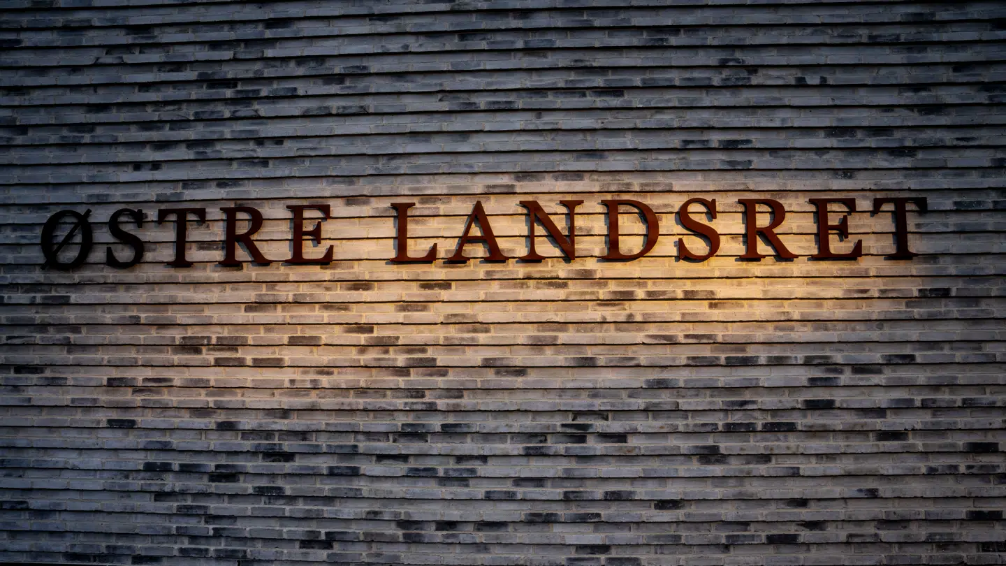 Den 20-årige mand bliver frifundet ved Østre Landsret for dobbelt knivdrab.