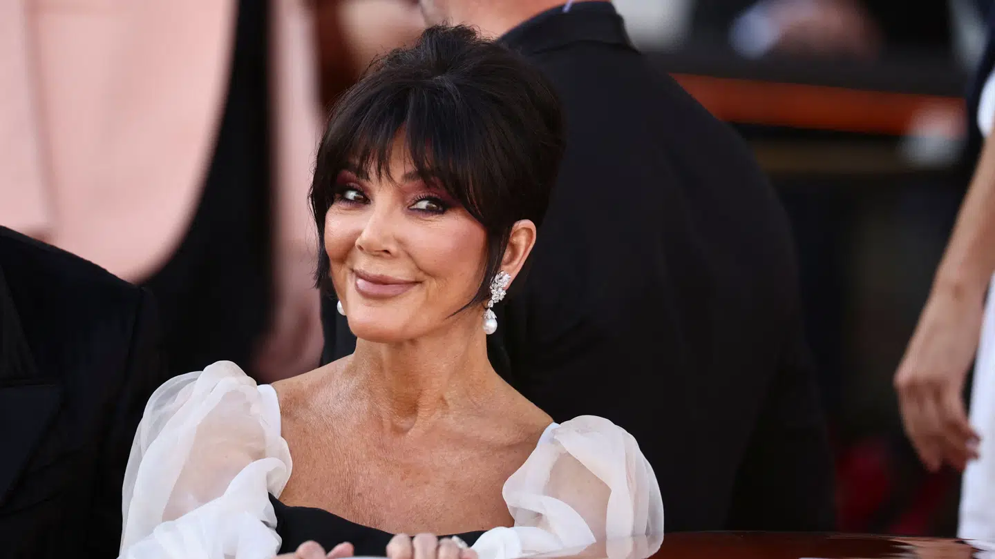 Kris Jenner fik stor opmærksomhed for sit opsigtsvækkende ansigtsløft, som gik viralt i 2025.