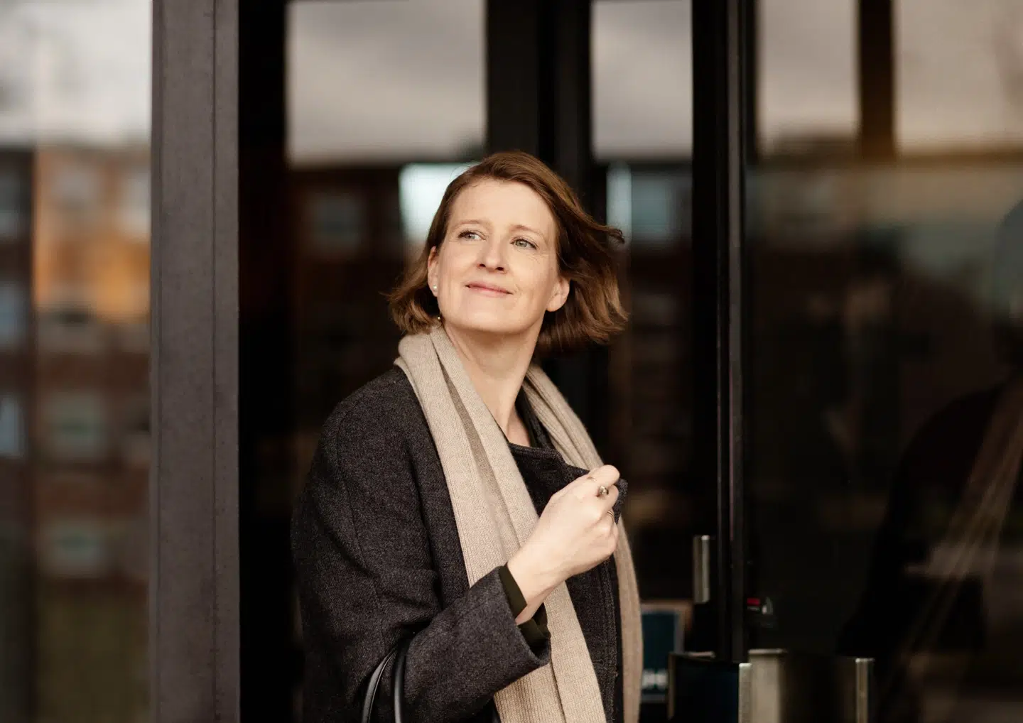Kamilla Skytte, administrerende direktør i Realkredit Danmark, undrer sig over Nykredit-koncernens frygt for dansk realkredits fremtid.