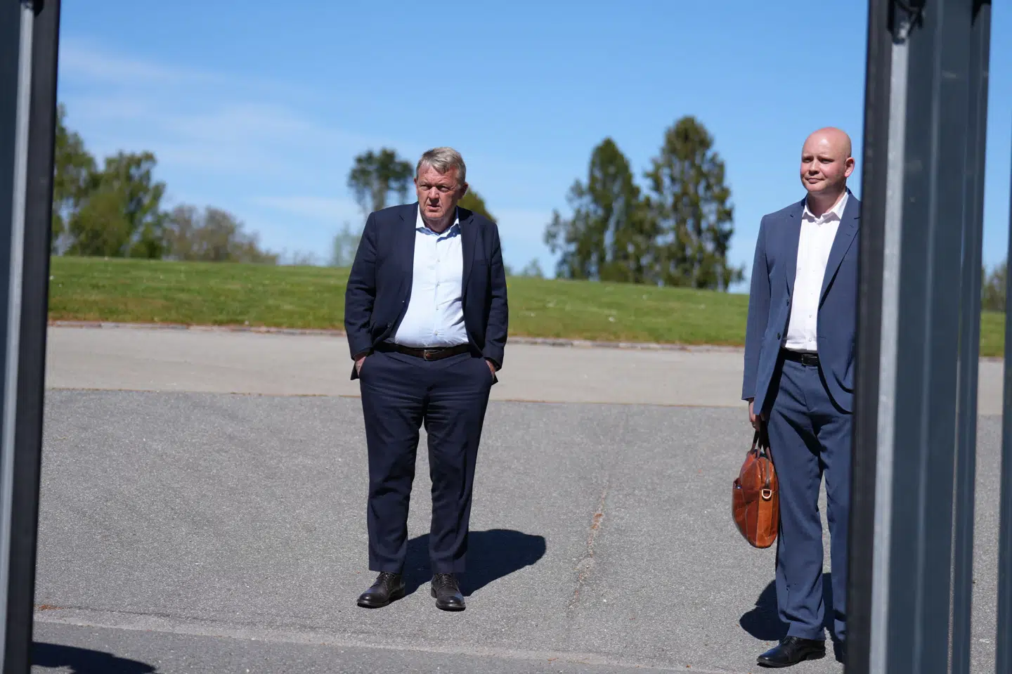 Regeringsforhandlingerne er gået i hårdknude, og Lars Løkke Rasmussen (M) har fredag meddelt Mette Frederiksen, at han ikke længere støtter hendes bestræbelser på at danne en regering. Mette Frederiksen mødes med kongen fredag.