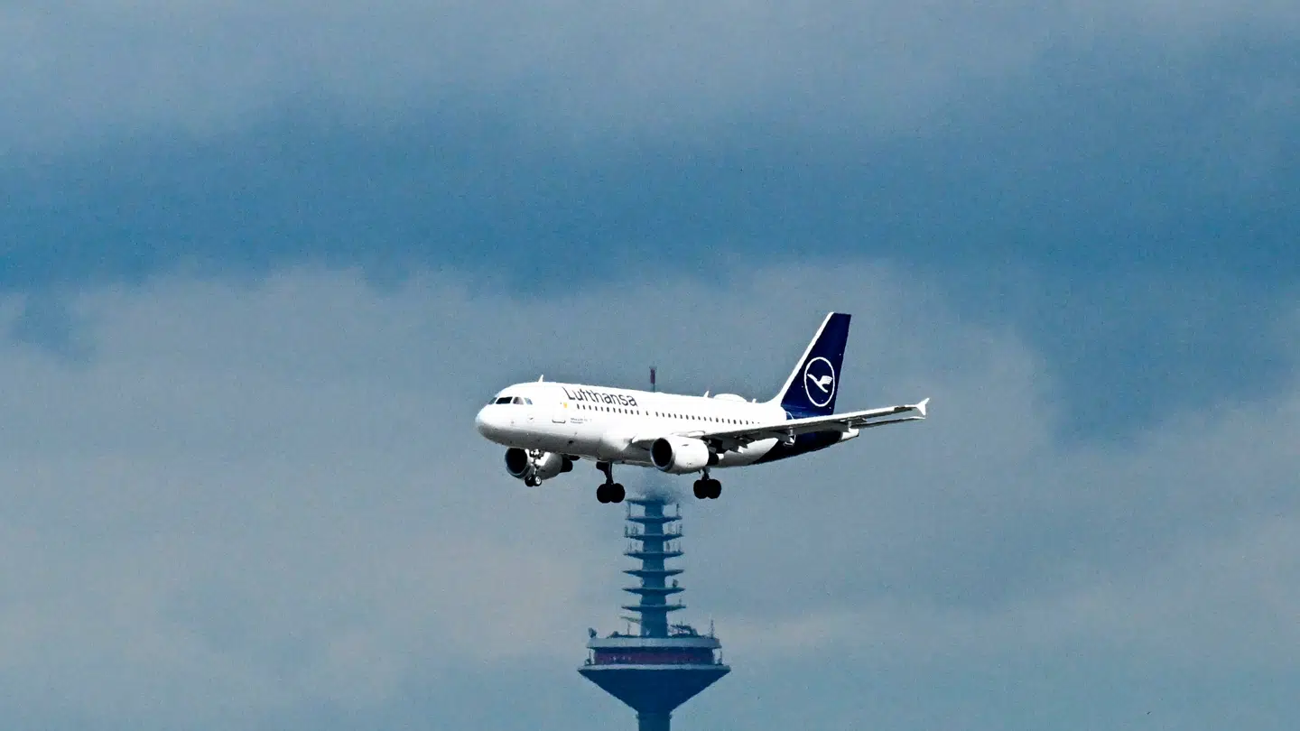 Færre fly vil formentlig lette fra Tyskland til sommer.