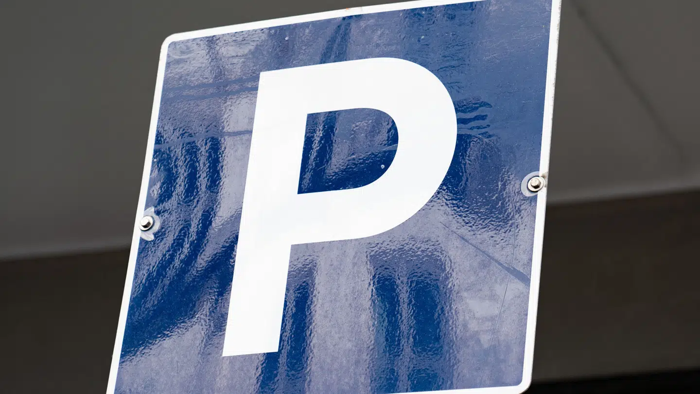 En uskyldig parkering endte på dramatisk vis.