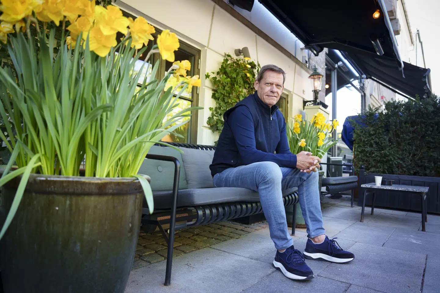 Frank Arnesen har netop udgivet selvbiografien "Total fodbold" om sit lange liv i fodboldens verden.