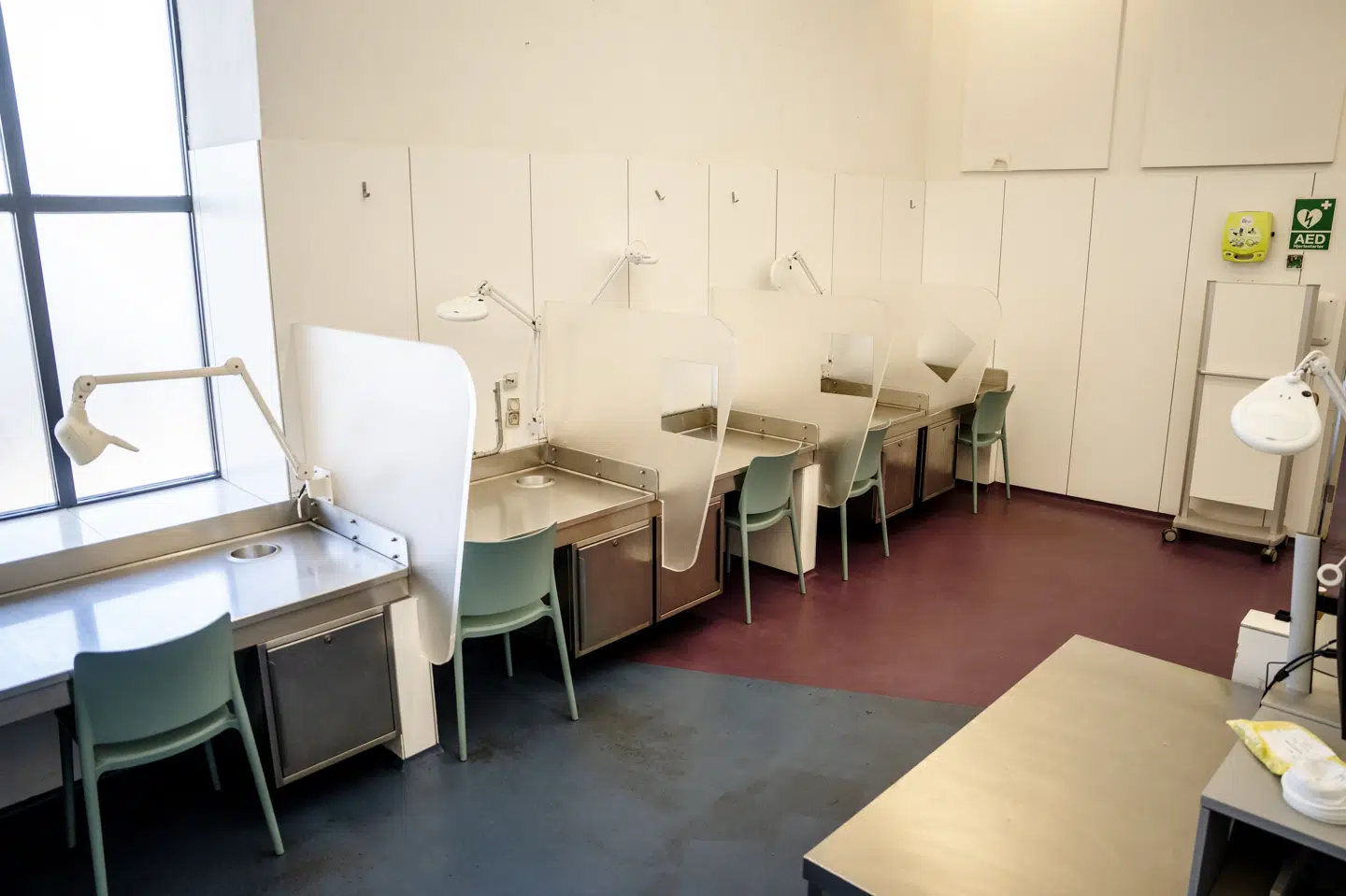 Politiet blev søndag morgen tilkaldt til stofindtagelsesrummet H17 på Halmtorvet i København for at fjerne en uønsket mand. Det viste sig, at han havde meget alvorlige skader. (Arkivfoto).