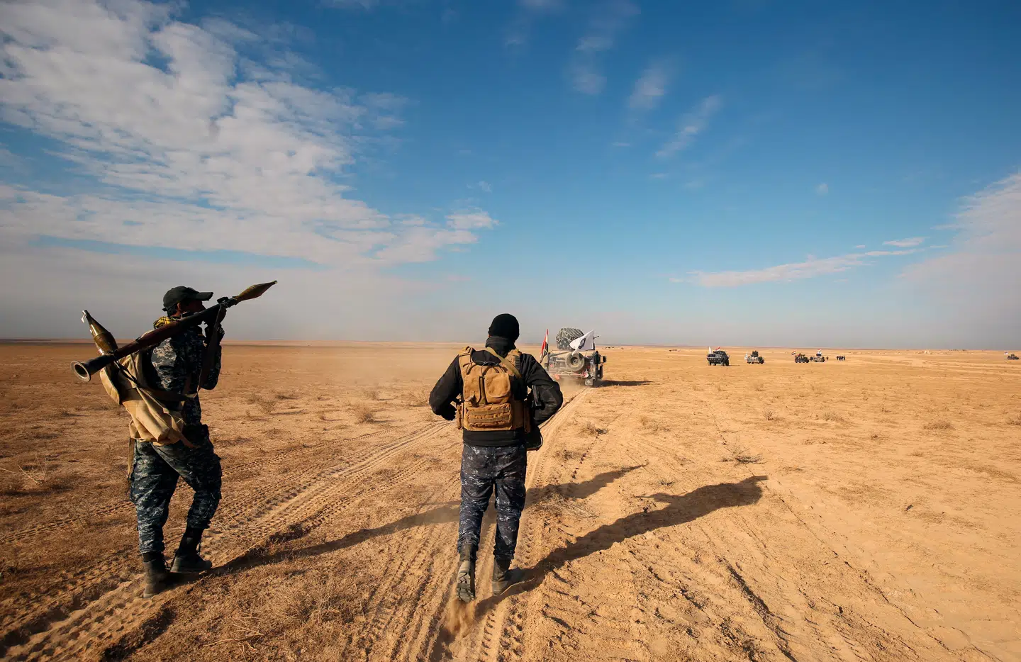 Iraks vestlige ørkenregion har været genstand for militær aktivitet i en årrække. På billedet patruljerer irakiske styrker i Salaheddin-provinsen efter tilbageværende medlemmer af terrorgruppen Islamisk Stat i 2017.