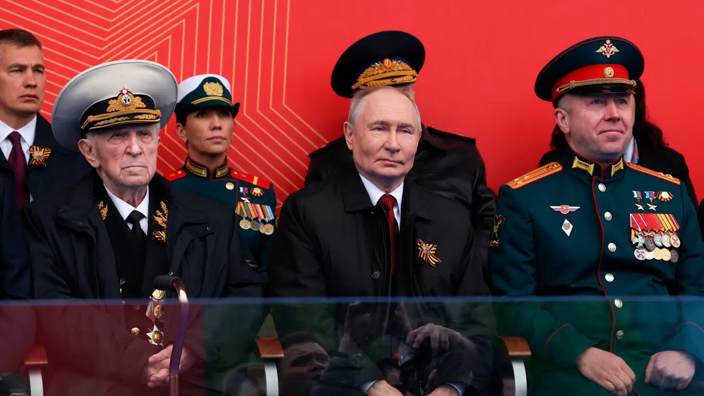 Den russiske præsident Vladimir Putin til 9. maj-sejrsparaden lørdag.