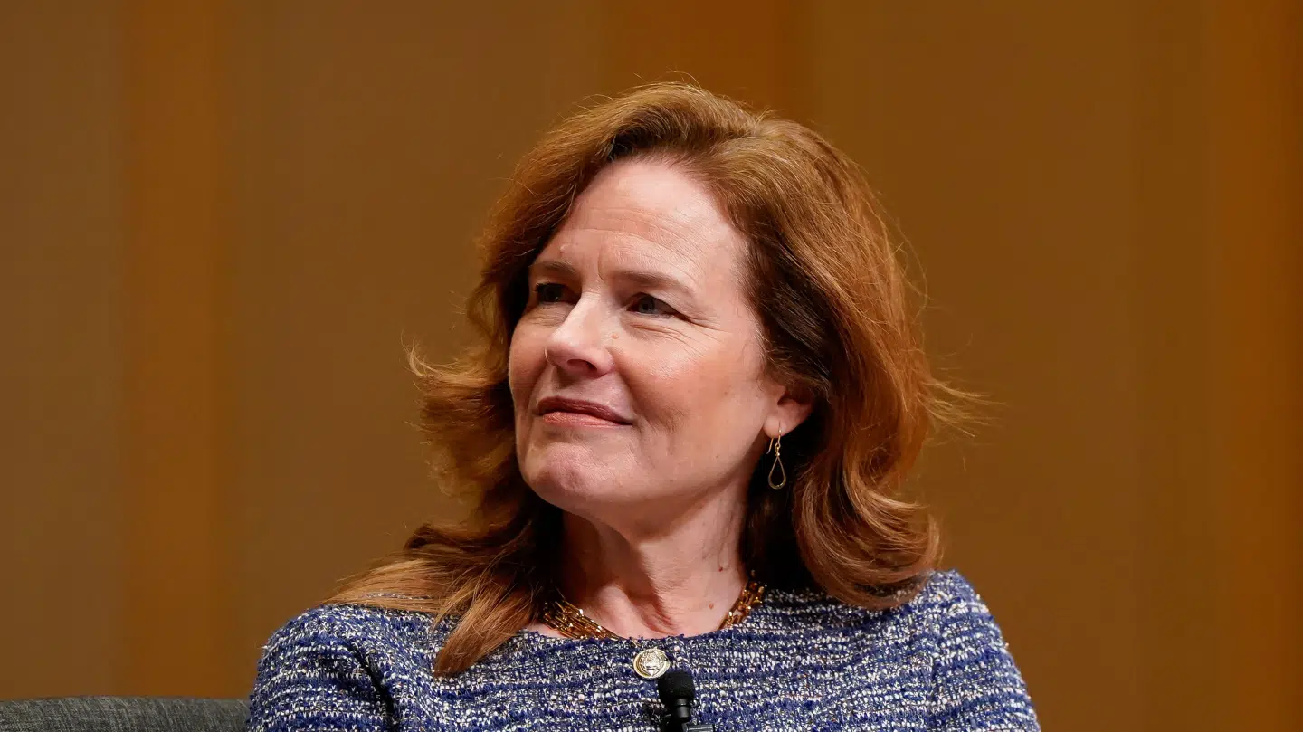 Donald Trump er heller ikke tilfreds med højesteretsdommeren Amy Coney Barrett.