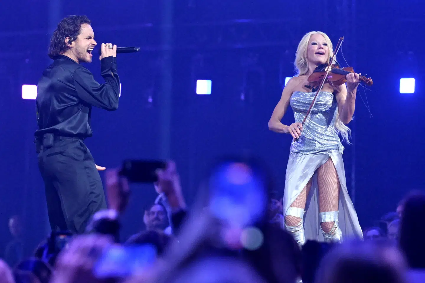 Linda Lampenius x Pete Parkkonen fra Finland er favoritter til at vinde Eurovision. Det er præcis 20 år siden, landet sidst vandt grandprixet. Det skete, da det monstreklædte heavy metal-band Lordi skrålede "Hard Rock Hallelujah". (Arkivfoto).