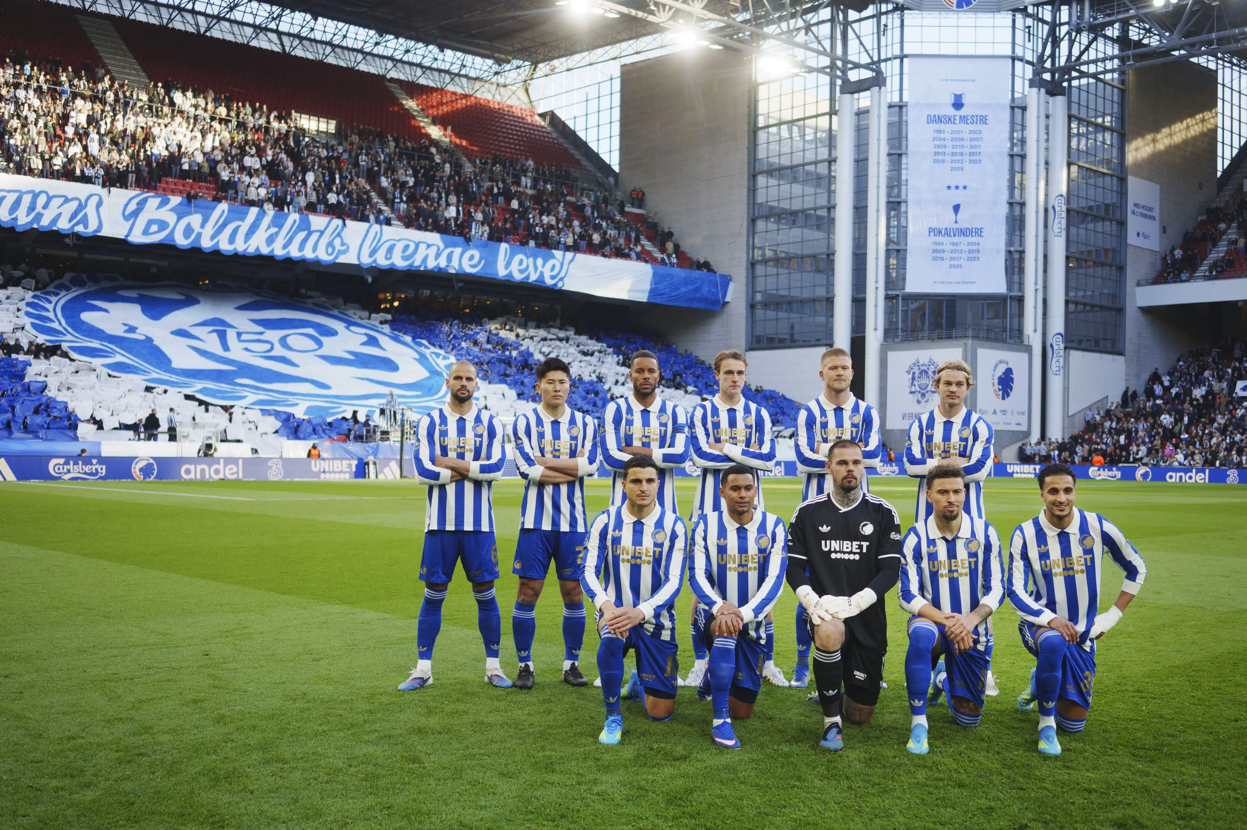 Parkens græsplejere får pris for Superligaens bedste bane