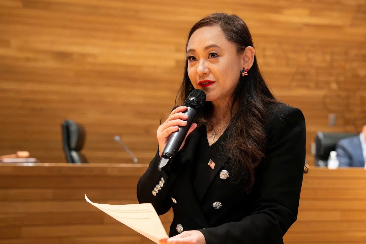 Eileen Wang var borgmester i byen Arcadia med 50.000 indbyggere. Nu er hun blevet afsløret som kinesisk spion.