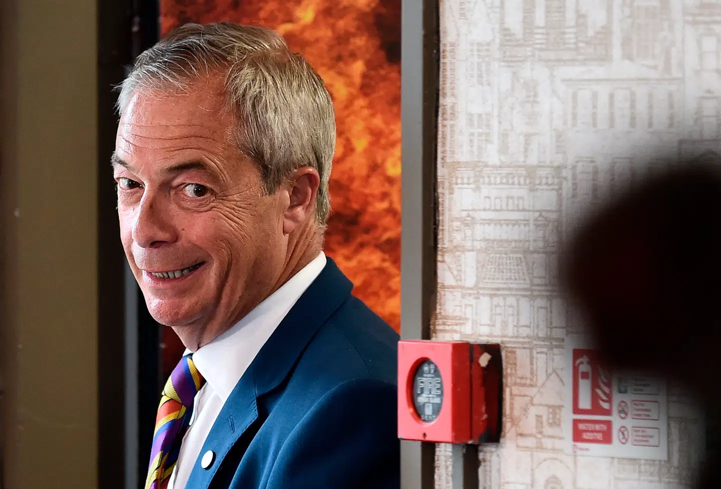 Nigel Farage og Reform UK er blandt de højrefløjskræfter, der profiterer af venstrefløjens og det etablerede politiske systems svigt.