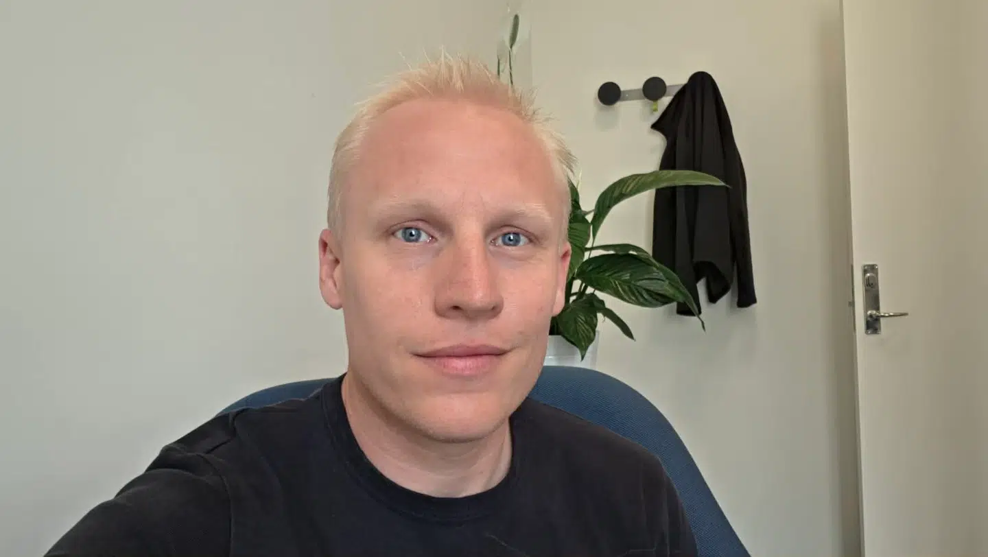 47-årige Marc Johansson arbejdede som betjent i ti år, inden han forlod faget i 2014.