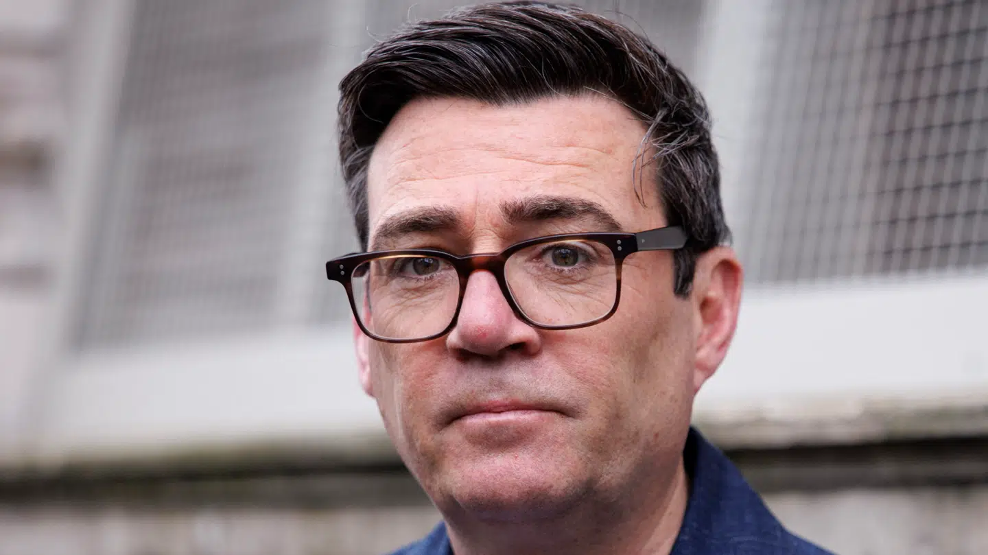 Manchesters borgmester Andy Burnham nævnes også som en mulig arvtager, hvis Keir Starmer smider håndklædet i ringen som premierminister.