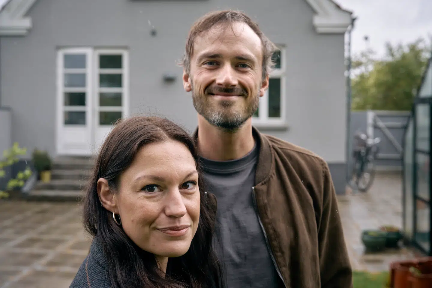 I dag vil Natalie og Mathias Sandberg opfordre andre boligsøgende til at have tålmodighed i processen. Det lønnede sig i deres tilfælde.