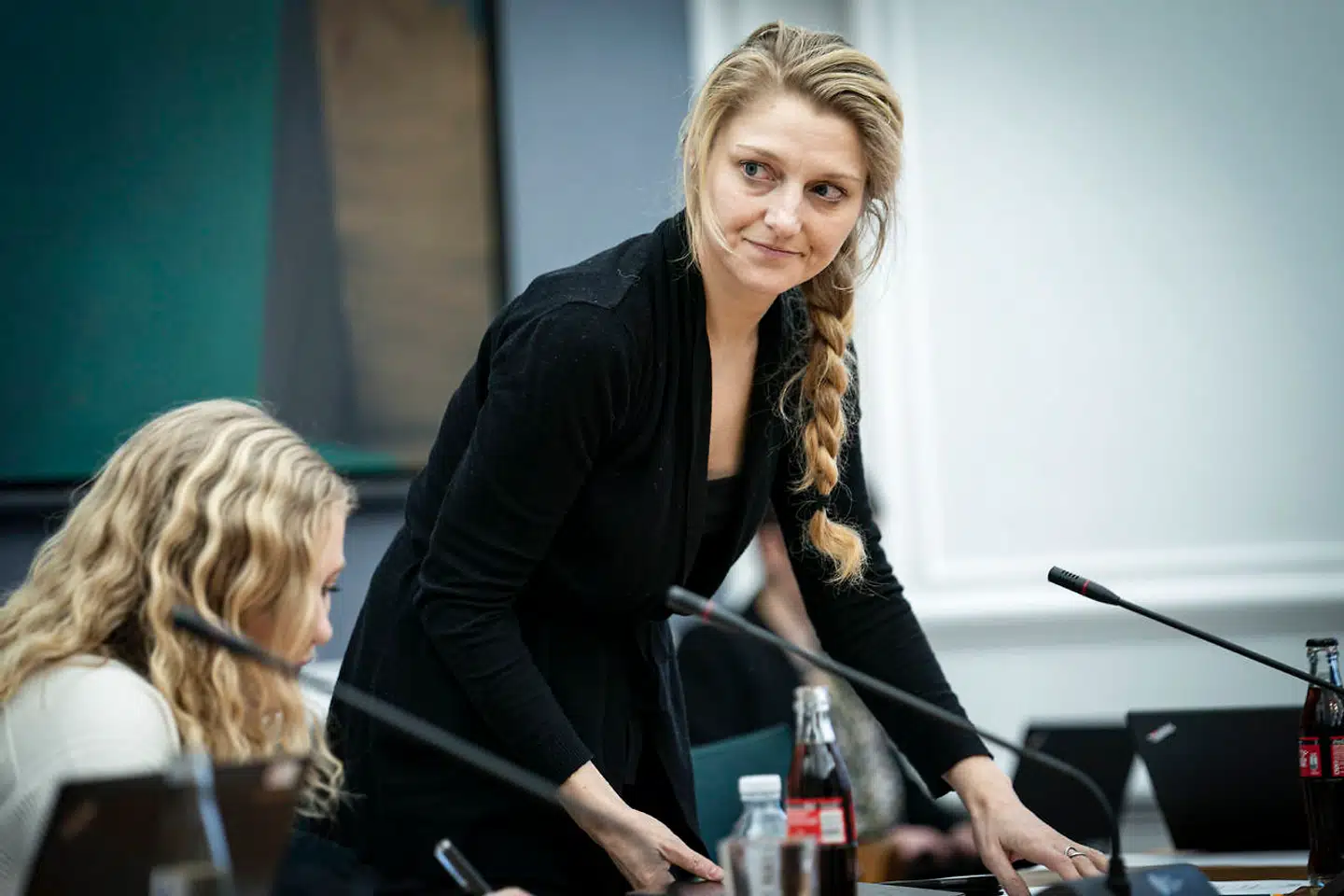 Zenia Stampe (R) skrev et tweet, der fik både Enhedslisten og boligministeren til at reagere.