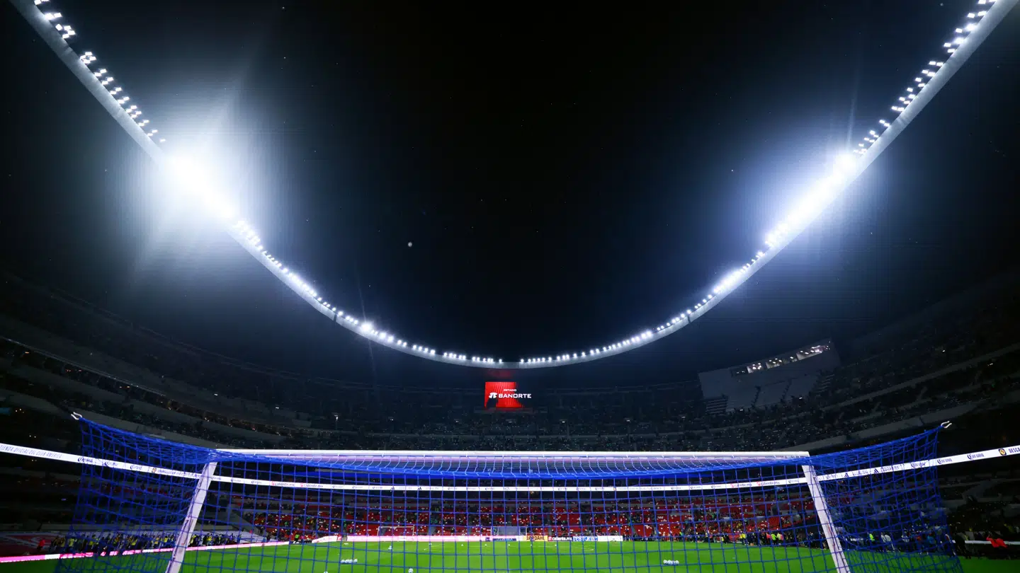 Stadionnet har plads til 72.766 tilskuere