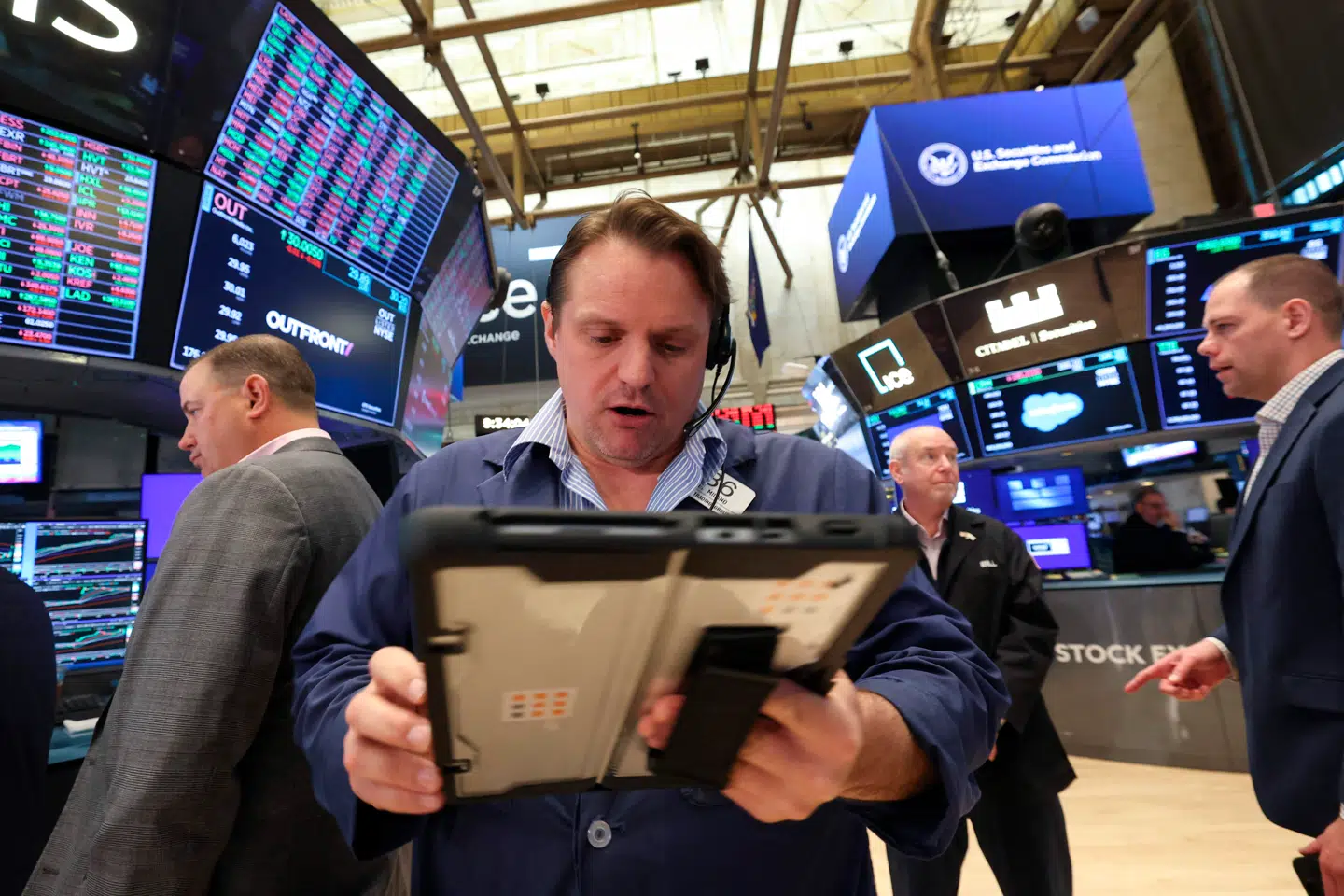Investorerne på den amerikanske børs i New York har haft travlt med at forholde sig til mange forskellige risici, der kan ramme selskabers indtjening.