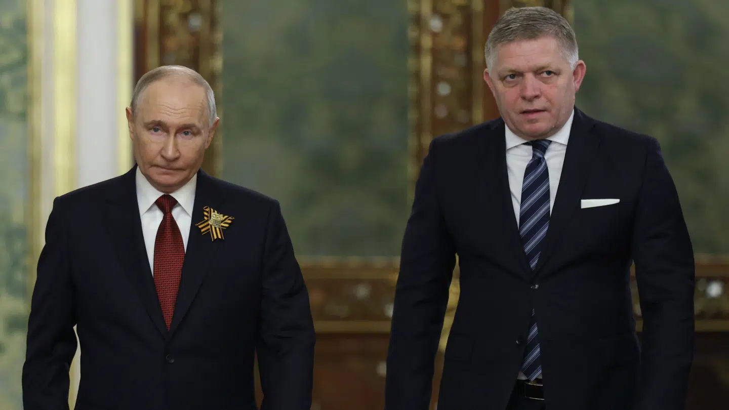 Putin sammen med Slovakiets premierminister Robert Fico under sidstnævntes besøg i Moskva.