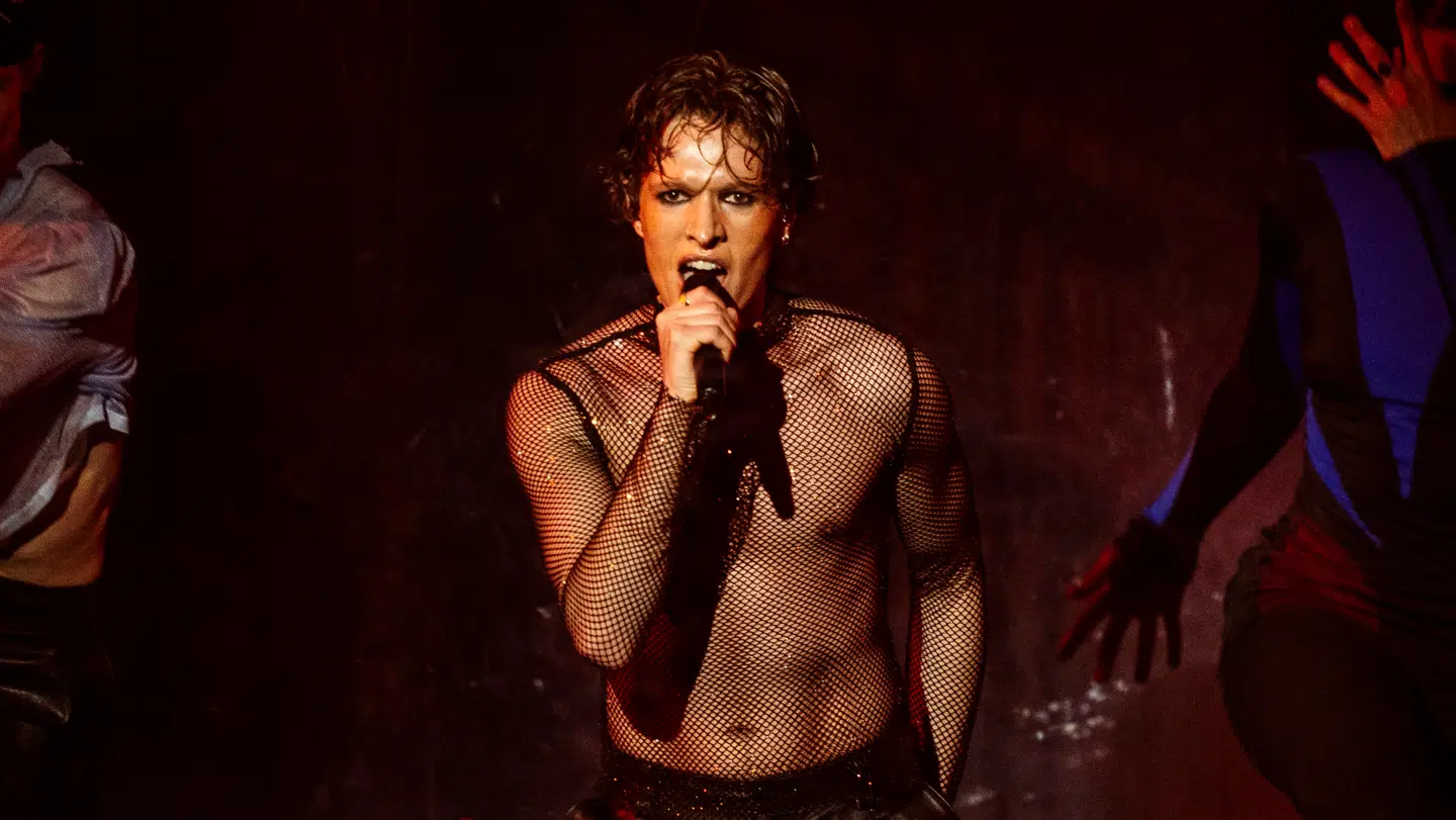 Arkiv. Søren Torpegaard Lund med sangen 'Før vi går hjem' under Dansk Melodi Grand Prix 2026 i Arena Nord i Frederikshavn.