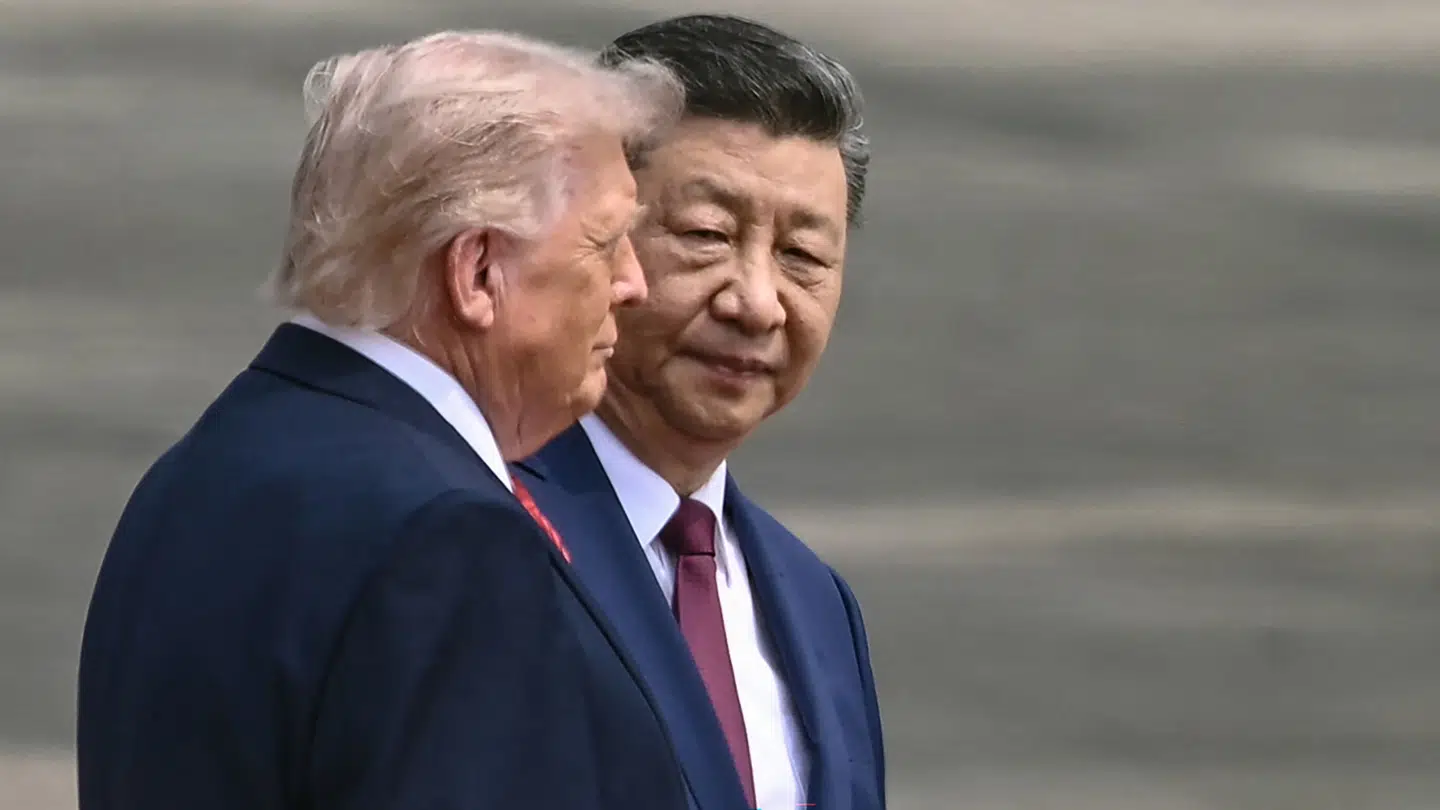 Her ses den amerikanske præsident, Donald Trump, og den kinesiske præsident, Xi Jinping, under deres møde natten til torsdag dansk tid.