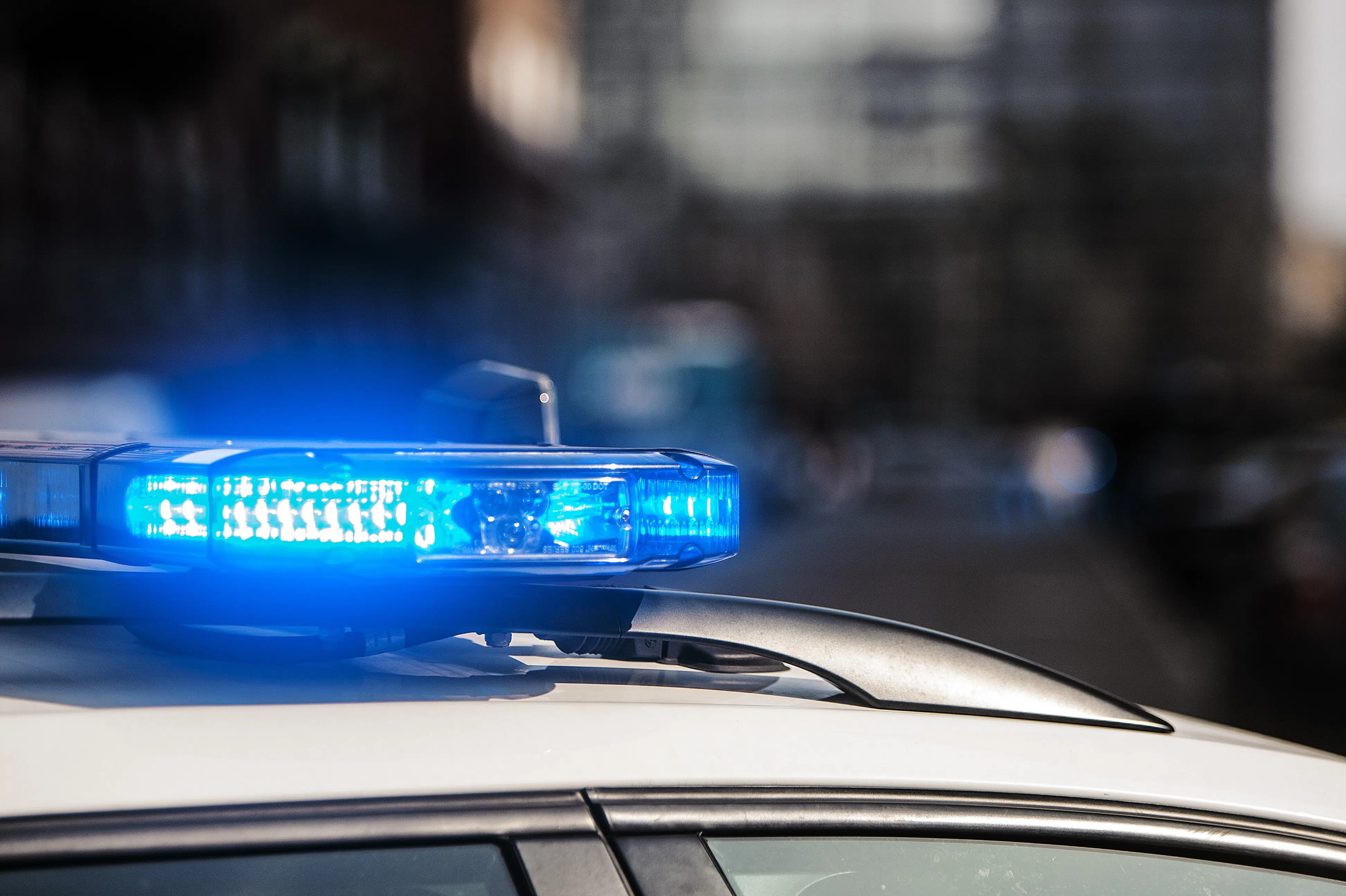 Ung mand kørte i grøften i 300 meter - politiet mistænker spiritus