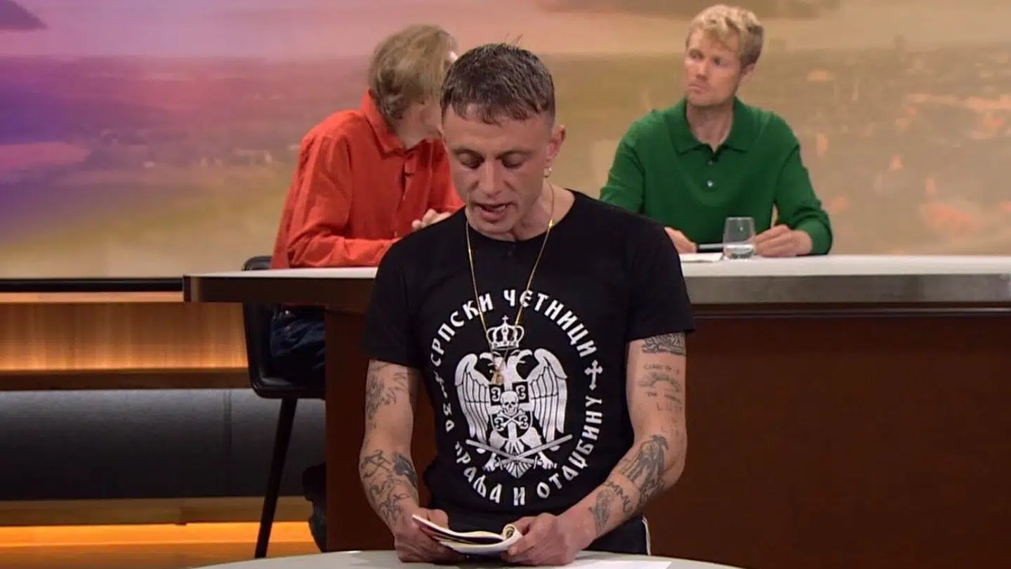 Frederik Lind Köppen står bag den nyudgivne digtsamling 'Stjernens Navn er Malurt', som han læste op fra i DRs 'Deadline'.