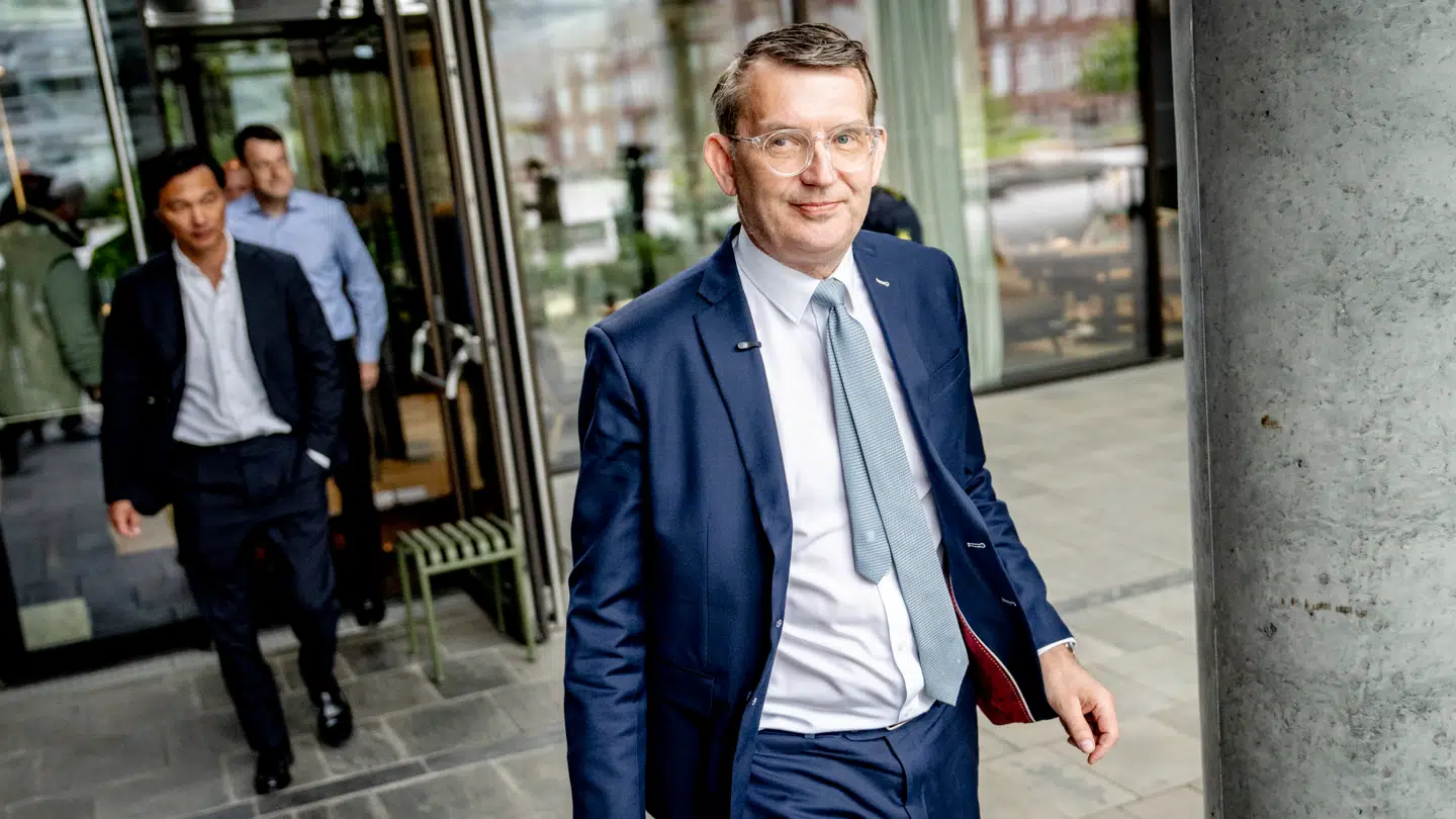 Troels Lund Poulsen (V) vil nu fokusere på Socialdemokratiet, Dansk Folkeparti, Liberal Alliance, Moderaterne, Det Konservative Folkeparti, Det Radikale Venstre og Danmarksdemokraterne.