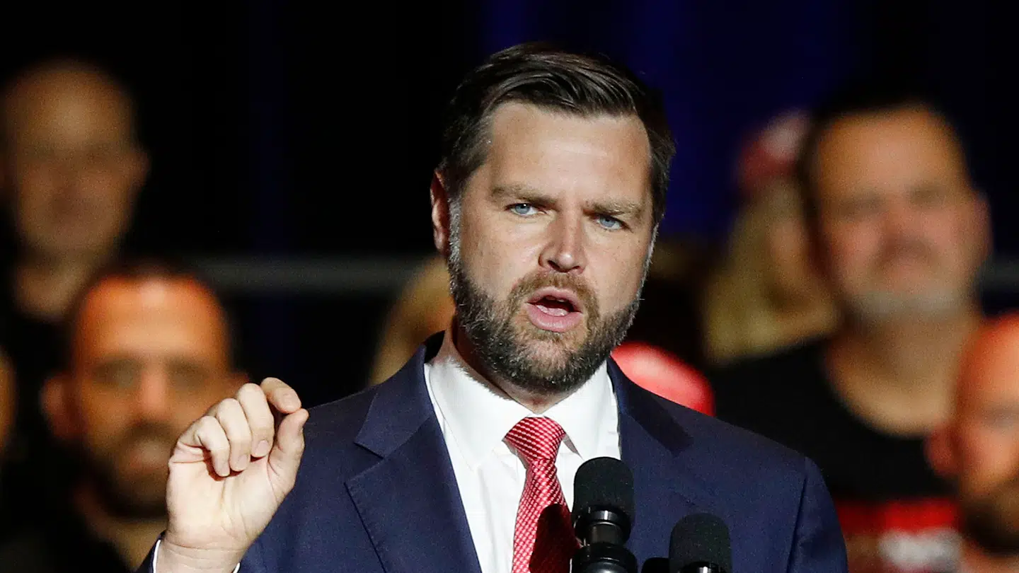 J.D. Vance er blevet overhalet.