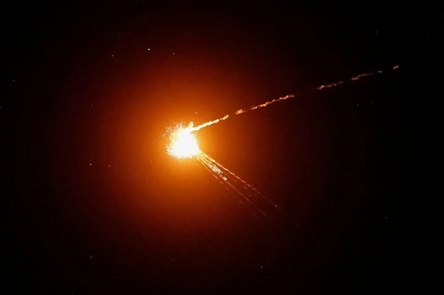 Et russisk missil skydes ned af ukrainsk luftforsvar torsdag.
