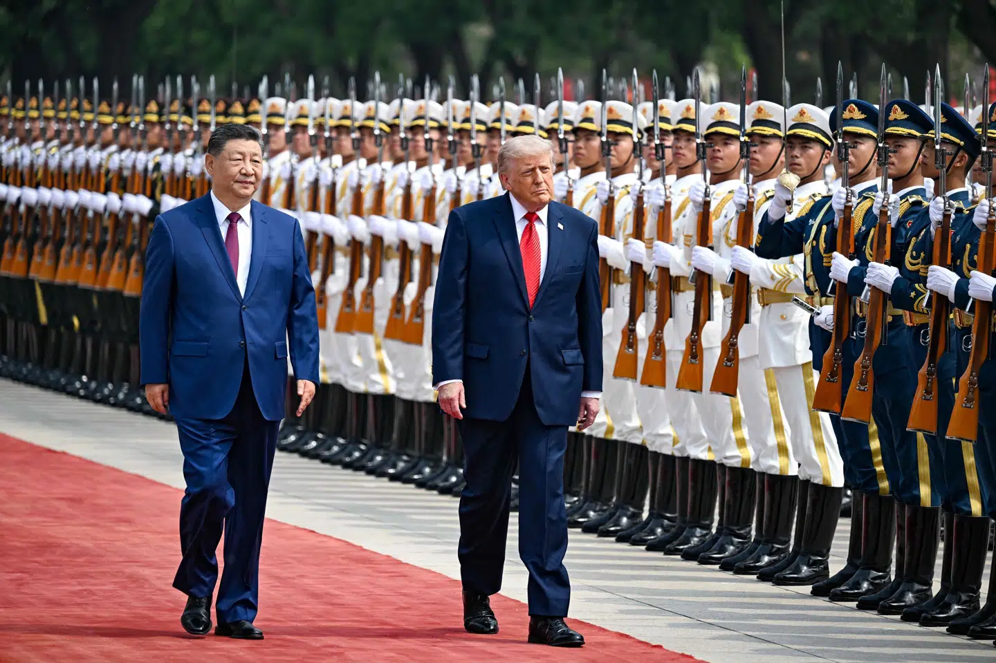Donald Trump blev torsdag budt velkommen til Kina af landets præsident, Xi Jinping, ved en ceremoni i hovedstaden, Beijing.