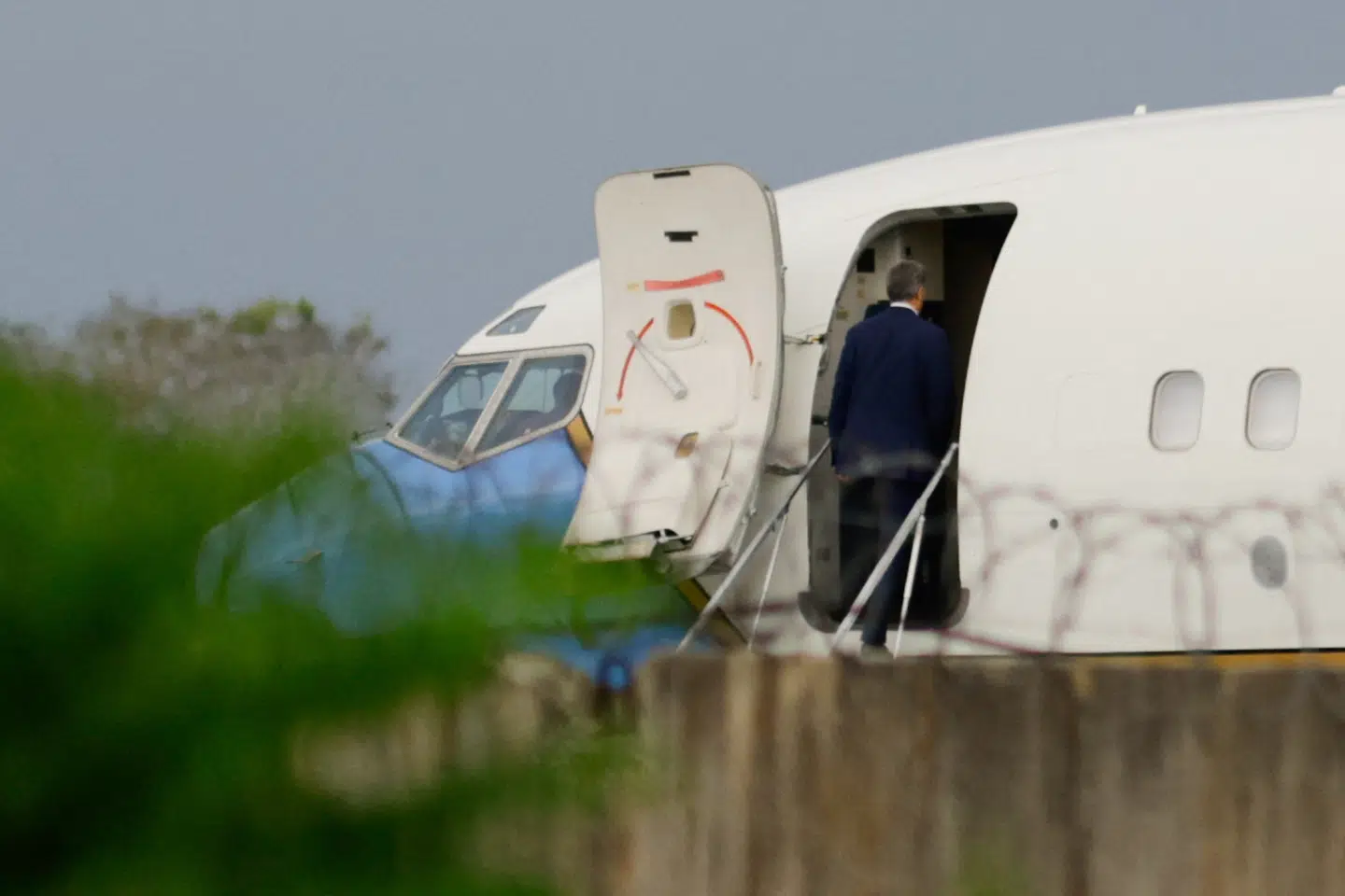 CIA-chef John Ratcliffe boarder et amerikansk regeringsfly efter sit besøg på Cuba.