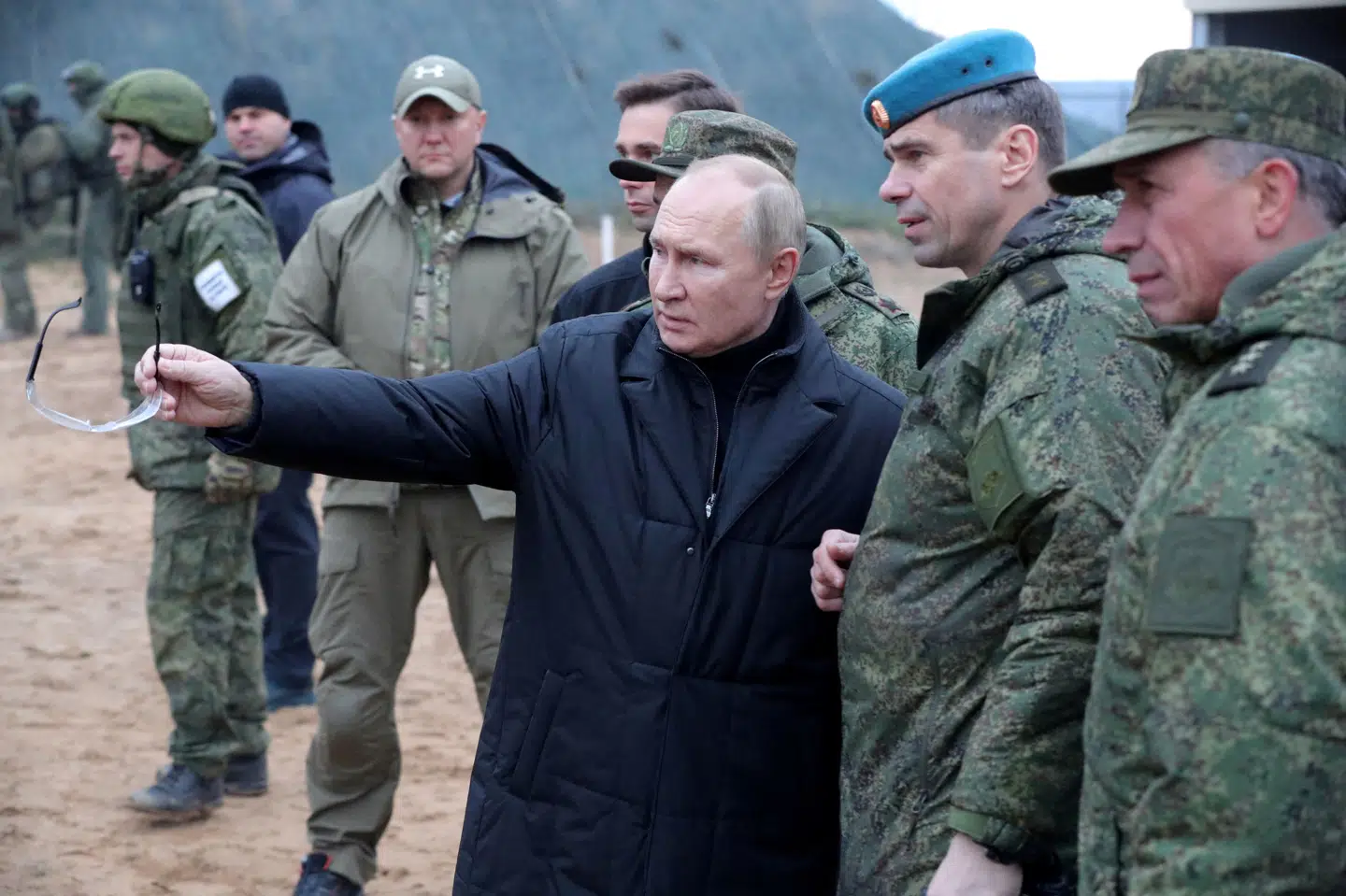 Billedet er fra oktober 2022 og viser Ruslands præsident, Vladimir Putin, der besøger et anlæg til træning af militære styrker i Rjazan. Regionen meldes fredag morgen ramt af dødeligt angreb. (Arkivfoto).