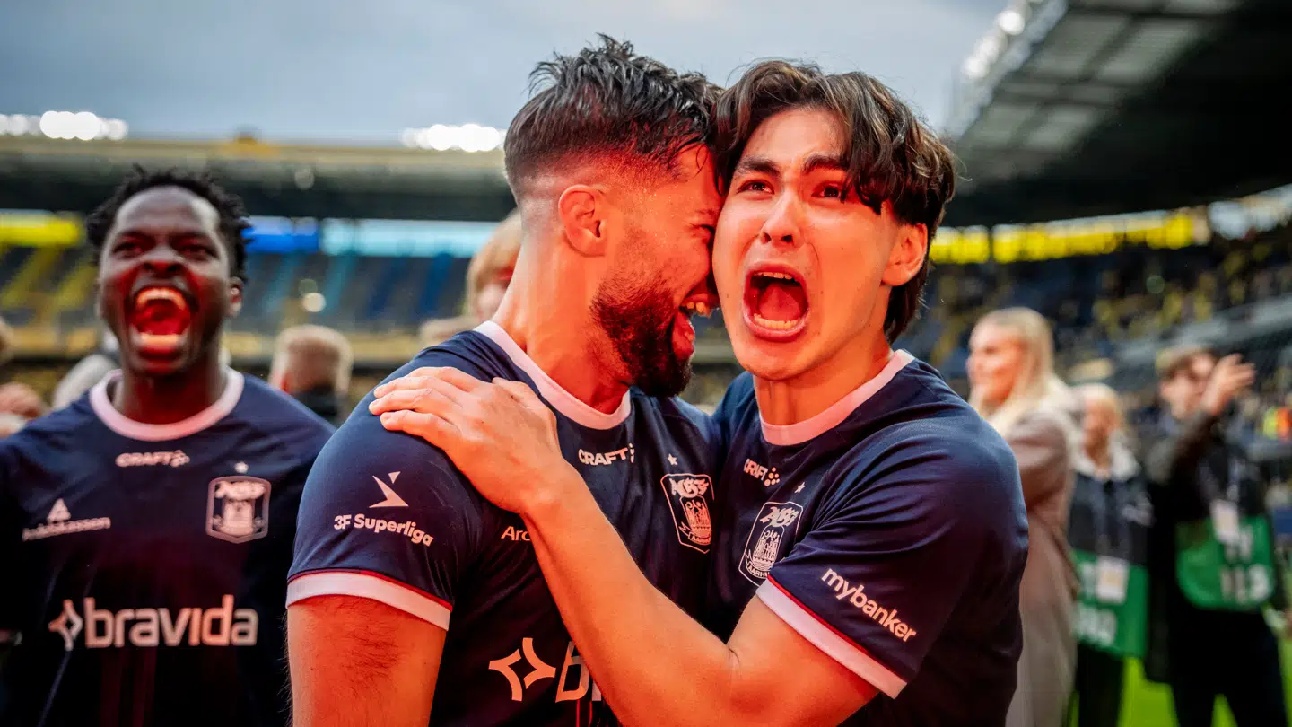 AGF-spillerne Eric Kahl og Kevin Yakob.