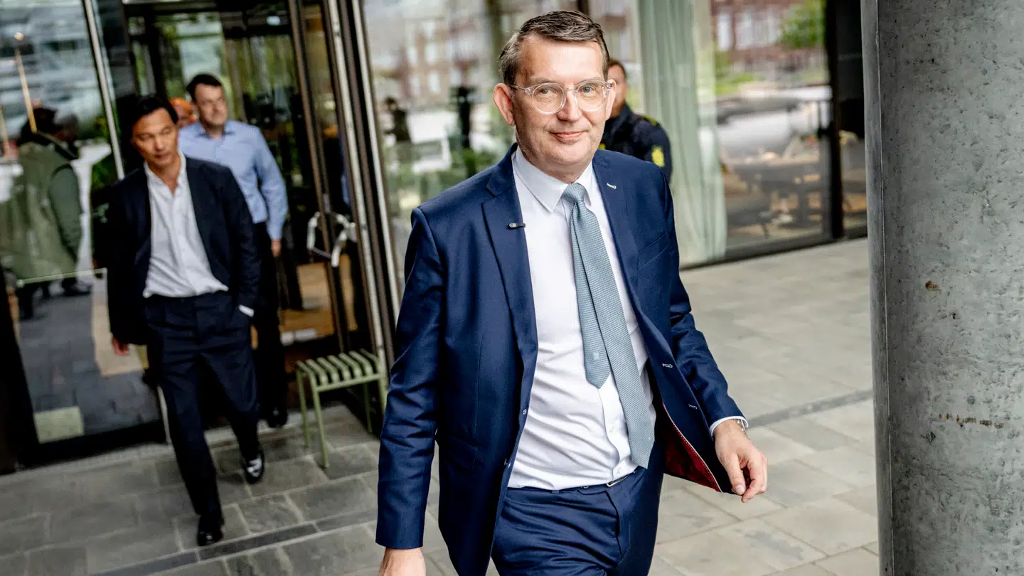 Kongelig undersøger Troels Lund Poulsen (V) har to uger fra 11. maj til at forsøge at danne en regering.