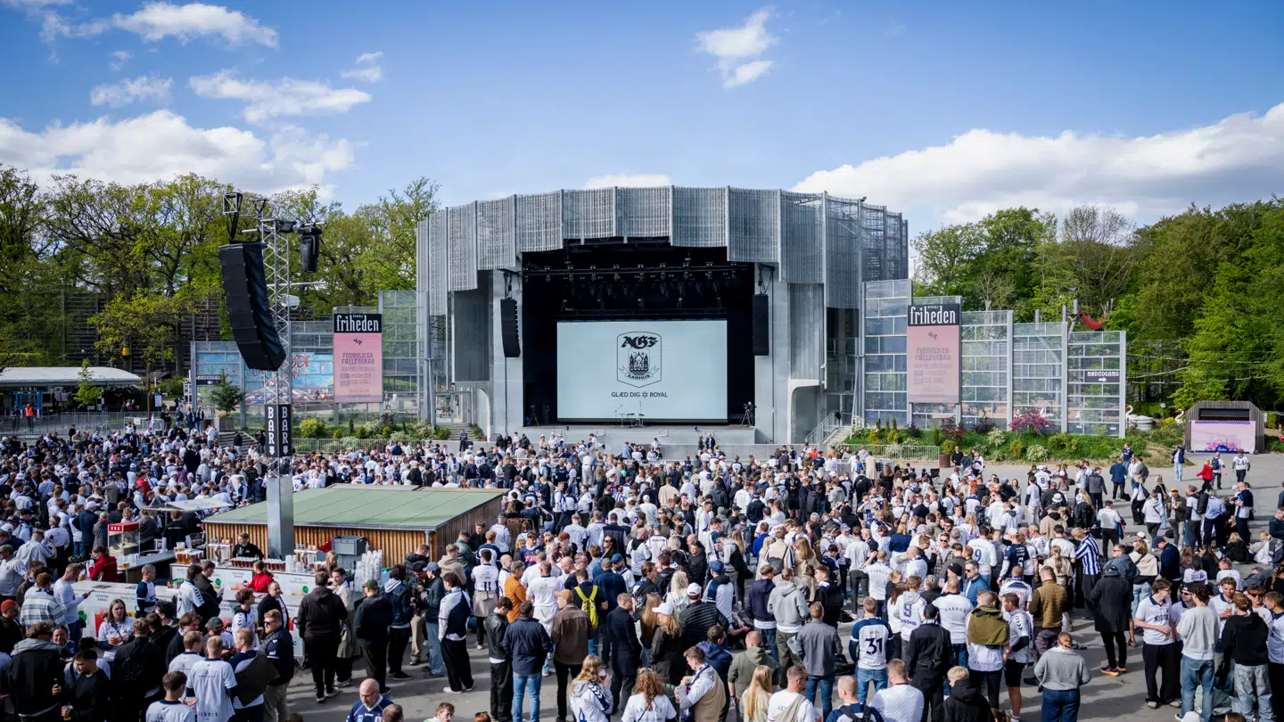 Tivoli Friheden arrangerer mange forskellige arrangementer, såsom storskærmsarrangementet for fodboldfans for en håndfuld dage siden, da AFG slog Brøndby IF og blev danske mestre for første gang i 40 år.
