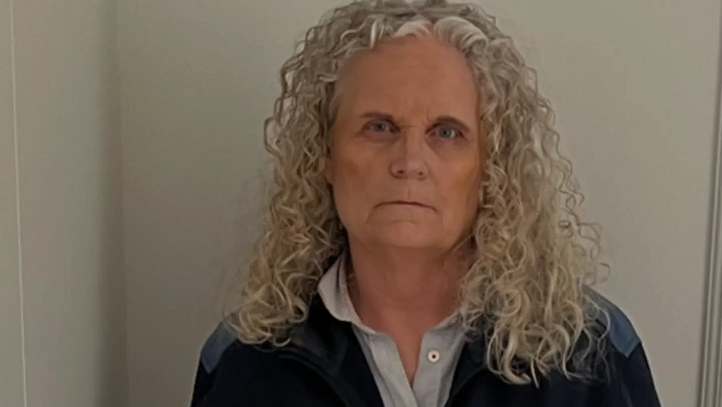 Salgsassistenten Kate Wohlgemut bliver både slået, sparket, spyttet på og truet.