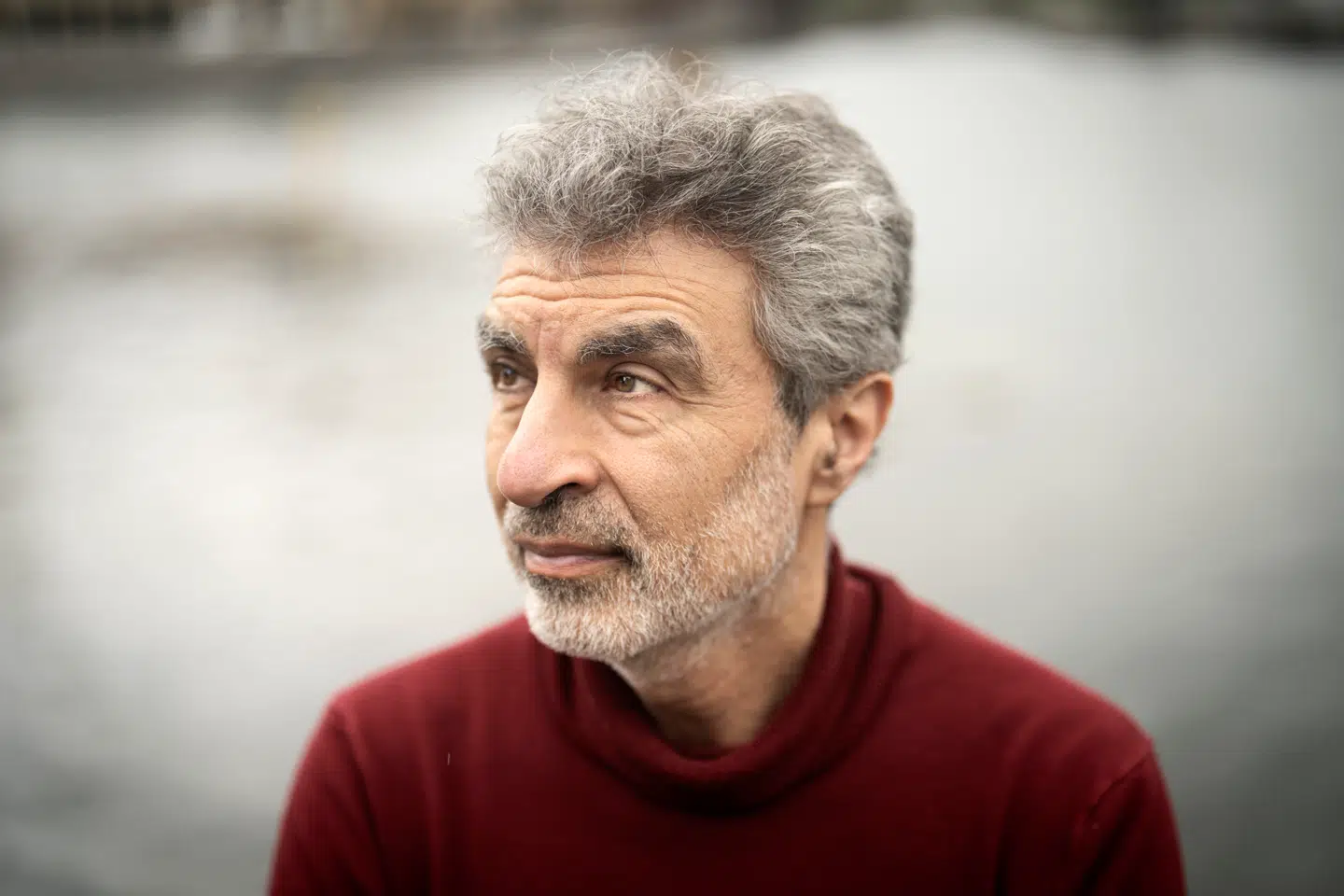 Yoshua Bengio. Professor i computervidenskab ved Montreal Universitet. Han kaldes ai's gudfar.