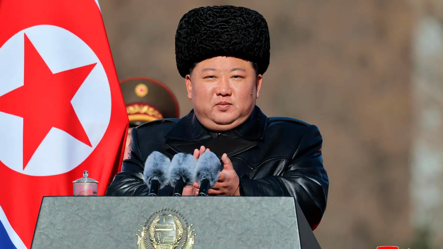 Kim Jong-un er som Nordkoreas øverste leder også øverstkommanderende for landets atomstyrker.