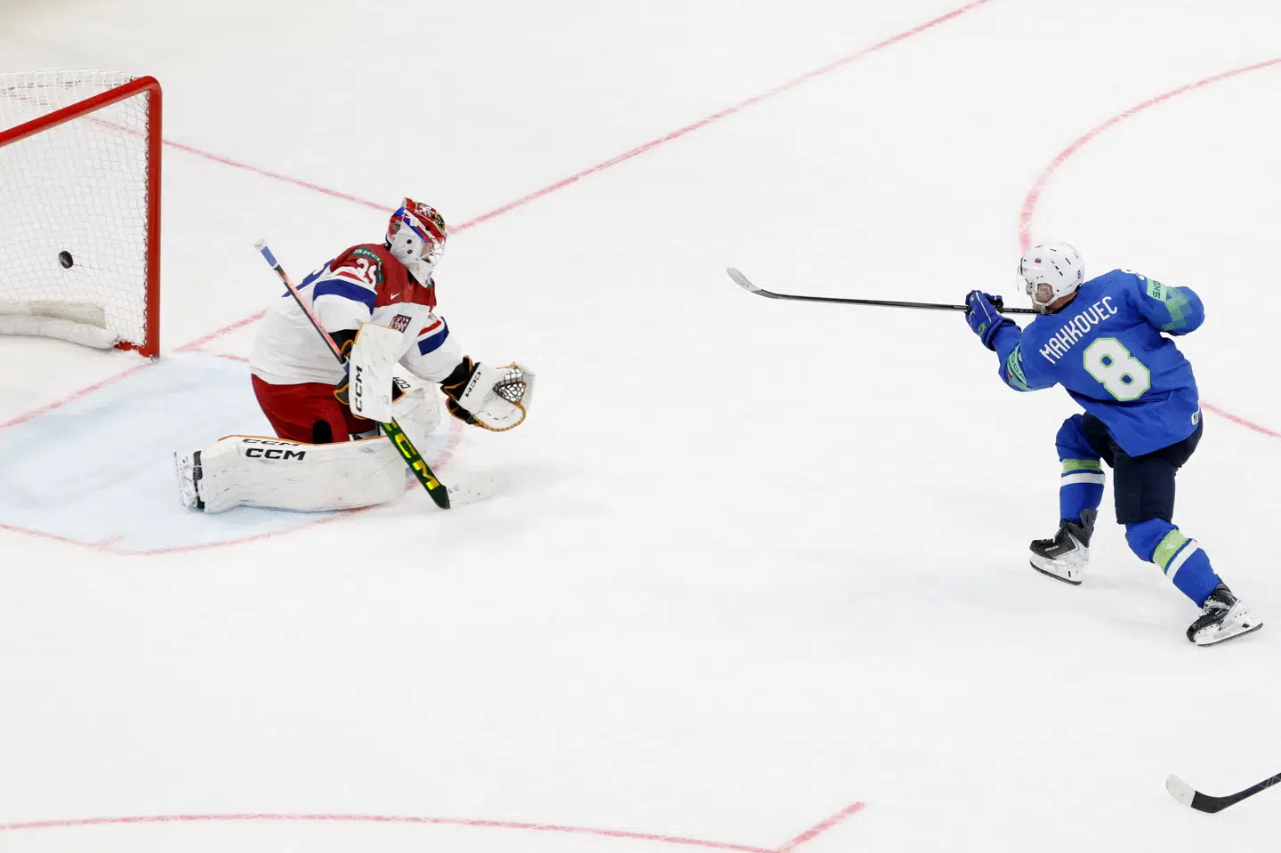 Sloveniens Marcel Mahkovec scorede i overtiden og sænkede dermed Tjekkiet ved VM.