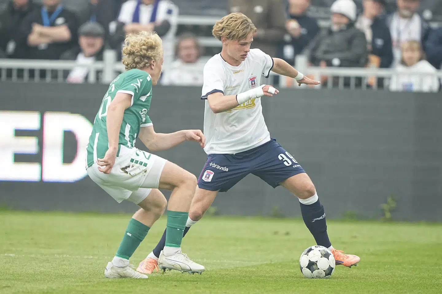 19-årige Frederik Emmery spillede en afgørende rolle, da AGF fejrede mesterskabet med en sejr over Viborg.