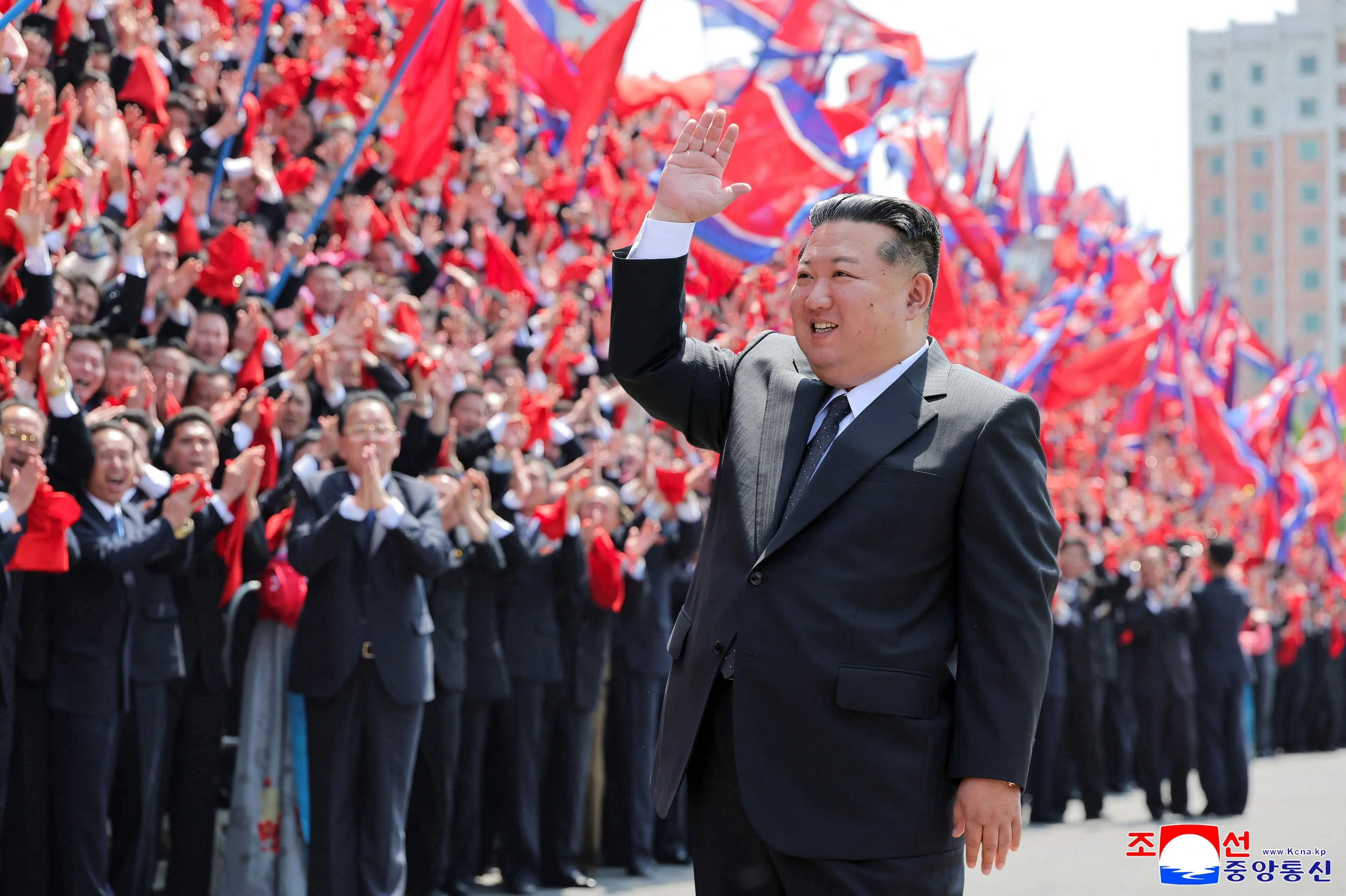 Kim Jong-un beordrer stærkere frontlinjeforsvar i Nordkorea