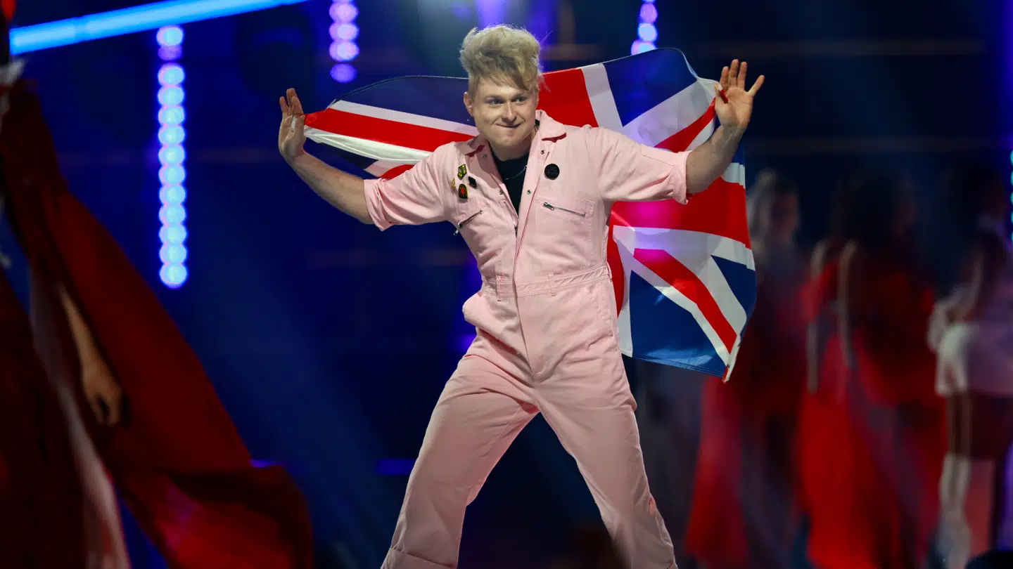 Den britiske deltager Look Mum No Computer fik kun et enkelt point ved lørdagens Eurovision- finale i Wien i Østrig.