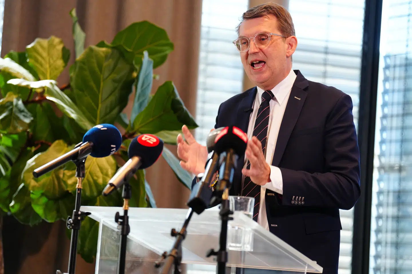 En regering bestående af Venstre, Liberal Alliance og De Konservative vil være bedst, mener kongelig undersøger Troels Lund Poulsen (V).