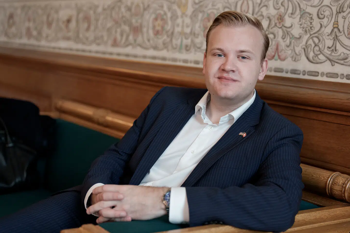 Christian Bülow (DF) lægger sammen med andre blå politikere op til, at Gruppeforpersonskredsen på Københavns Rådhus bliver omdøbt til Rådhuspræsidiet. Titlen Gruppeforpersonskredsen er »både lang og lidt kringlet, og den er næppe særligt meningsfuld for de fleste københavnere«.