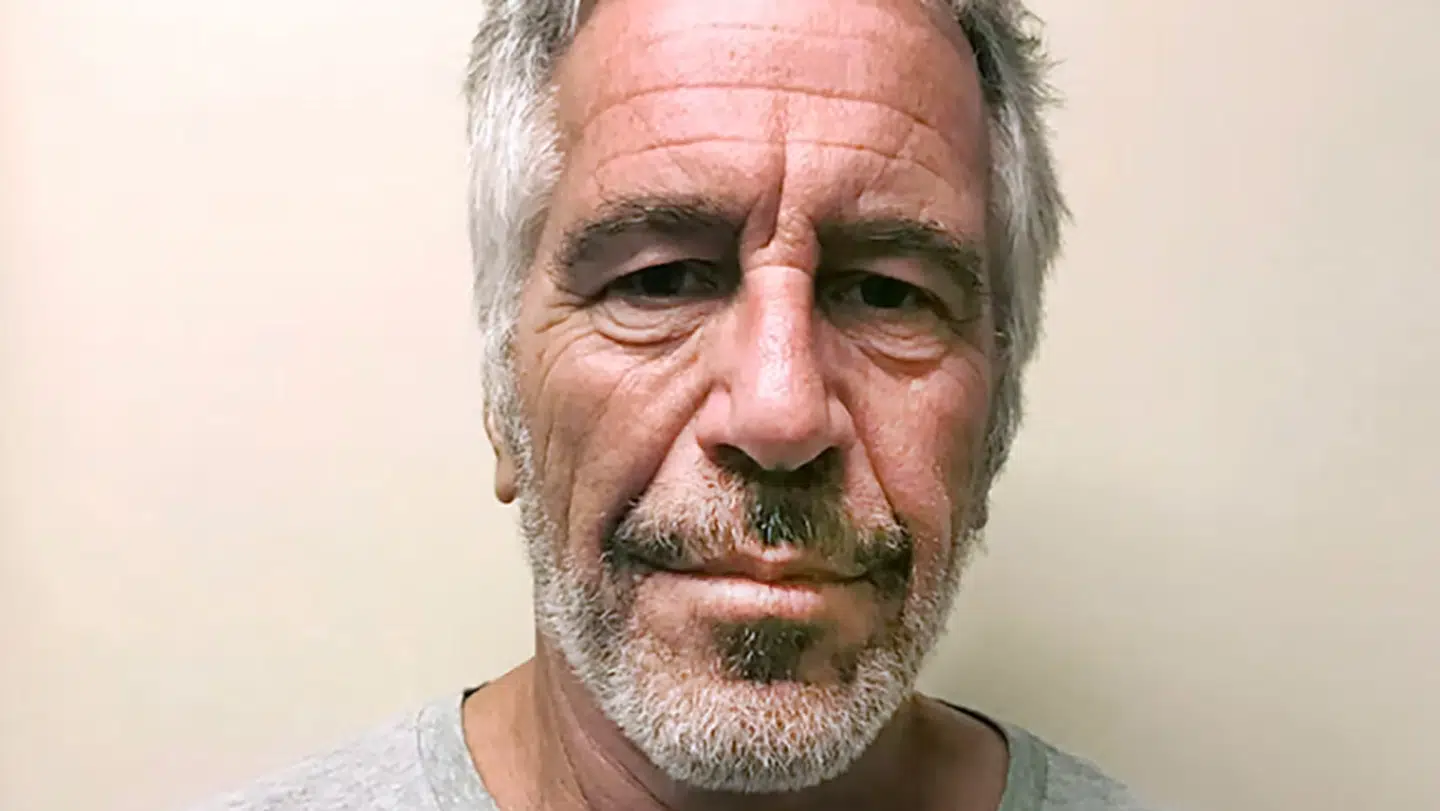 Efter udgivelsen af Epstein-dokumenterne efterforsker britisk politi nu to anklager om overgreb på børn.