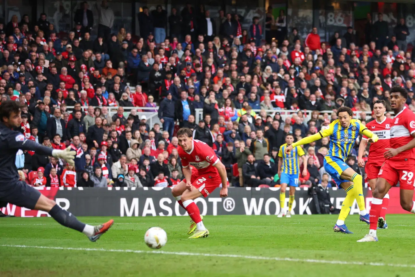 Southampton vandt 2-1 efter forlænget spilletid i de to semifinaleopgør mod Middlesbrough. Men en spionsag koster nu klubben finalepladsen. De tabende finalister fra Middlesbrough skal i stedet spille en kamp med milliarder på spil mod Hull City. (Arkivfoto).